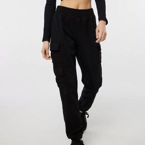 🐦‍⬛🖤🐦‍⬛ NWT Awesome Black Cargo Sweatpants - MJ